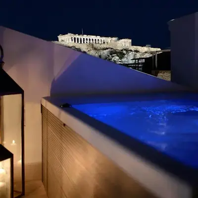ATHINAIDOS QUARTERS by K&K