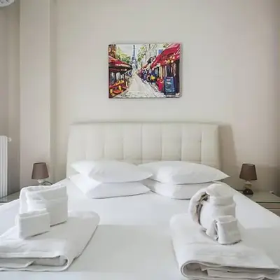 MEDLUXE EASY ACROPOLIS APARTMENT!