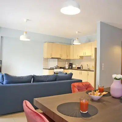 2 Bedroom Apartment near the Athens Airport