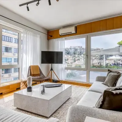 Sunny Luxury Loft