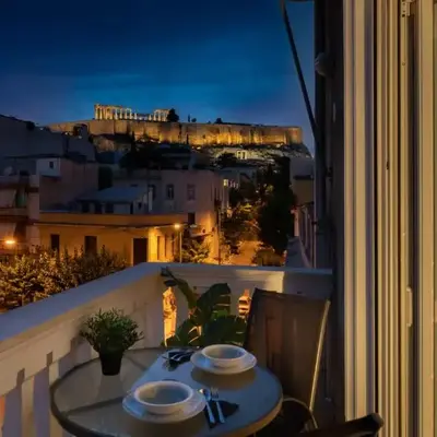 Acropolis apartment with a unique view 2