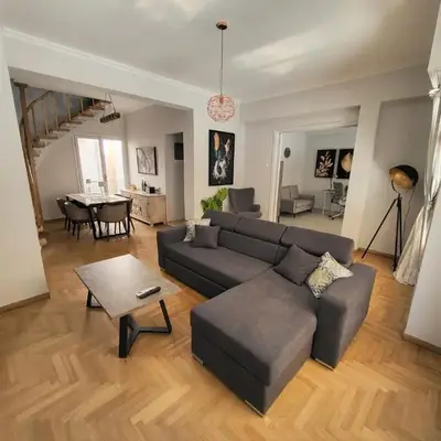 Maria's Maisonette