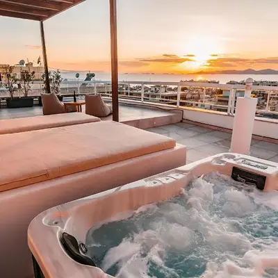 Suites with magical view & jacuzzi