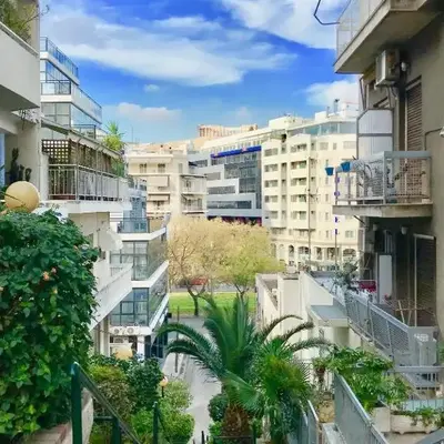 kynosargous square's apartment