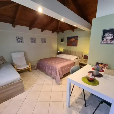 Semelia's Guest house