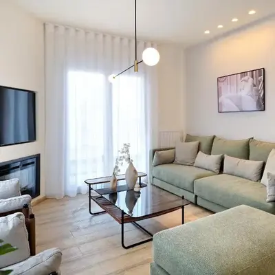 Eos Residence