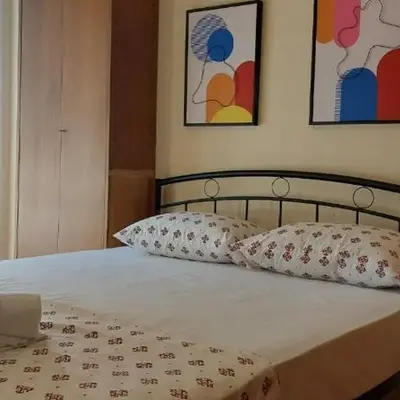 Lobelia Athens Centre -5 BD