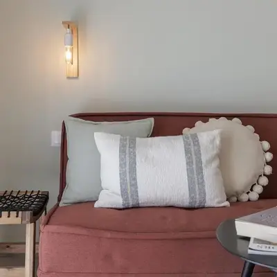 Lovely 1-bedroom apt with balcony