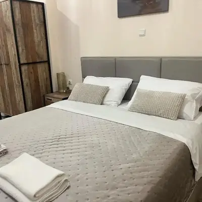 Golden Fleece Apartment VIPGreece
