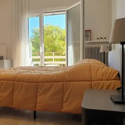 Rooftop Studio Apt - 5 Min Walk to Holargos Metro