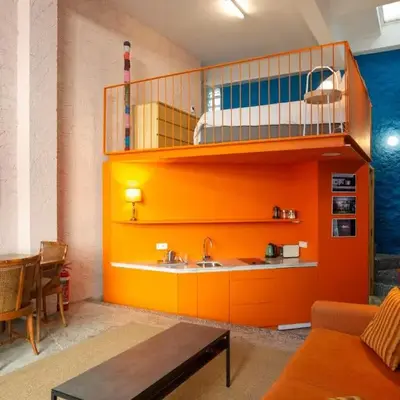 Architect designed studio with green rooftop! EP7R