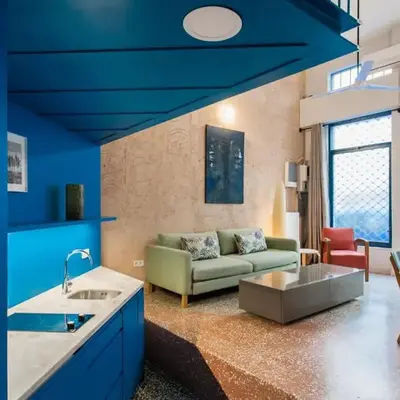 Architect designed studio with green rooftop! EP7L