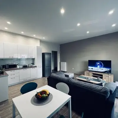 Hodos Luxury APT near ATH-Airport