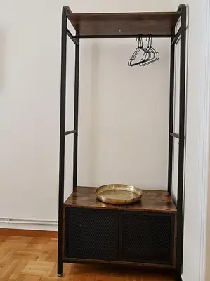 a wooden stand with a bowl on top of it at Georgia on my mind in Athens