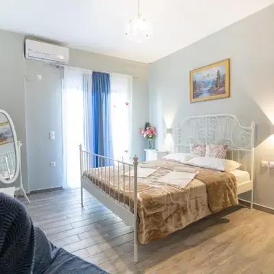Athens center 2 persons flat by MPS