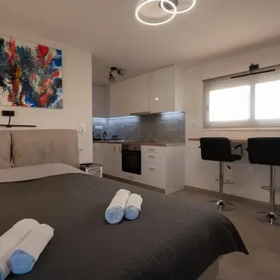 Studio with panoramic Athens view