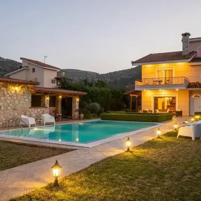 Phoceus Poolfront Grande Villa