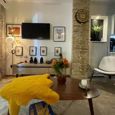 Avant-Garde Studio