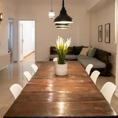 Apartment 7