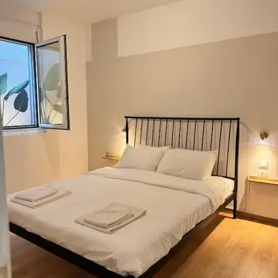 SIS Urban Apartments