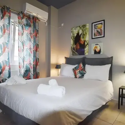 Petite Apartment