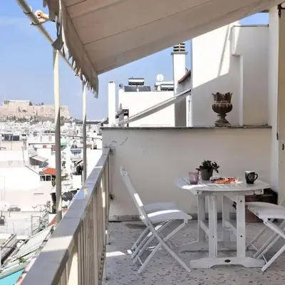 2 level apartment with terrace and Acropolis view