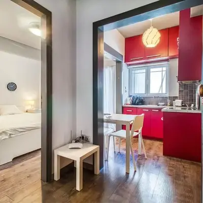 Beautiful and cozy studio next to Athens center
