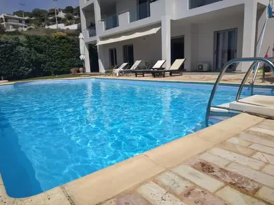 Gallery image of Luxury apt with private pool in Anavissos