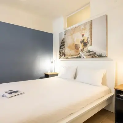 Alexandras Apartment by Olala Homes